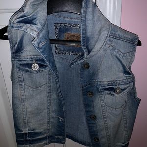 Cropped Denim Vest